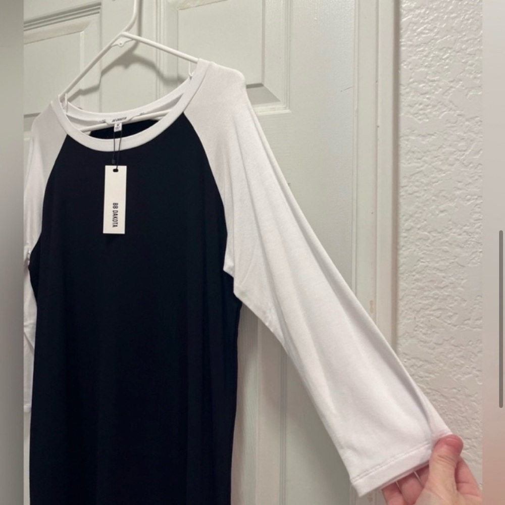 BB Dakota 7th Inning Stretch Baseball Dress Raglan Black/White-Medium - NWT - Picture 6 of 11